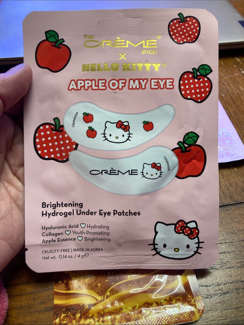 Hello Kitty Pink and Stylia Hydrogel Under Eye Patches - Picture 2 of 5